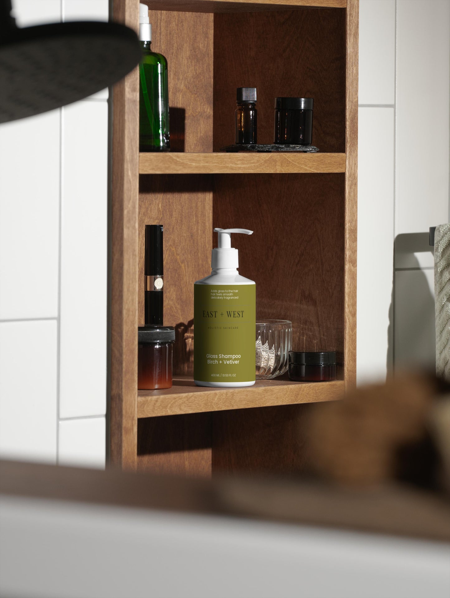 Gloss Shampoo, Smoky Green Vetiver
